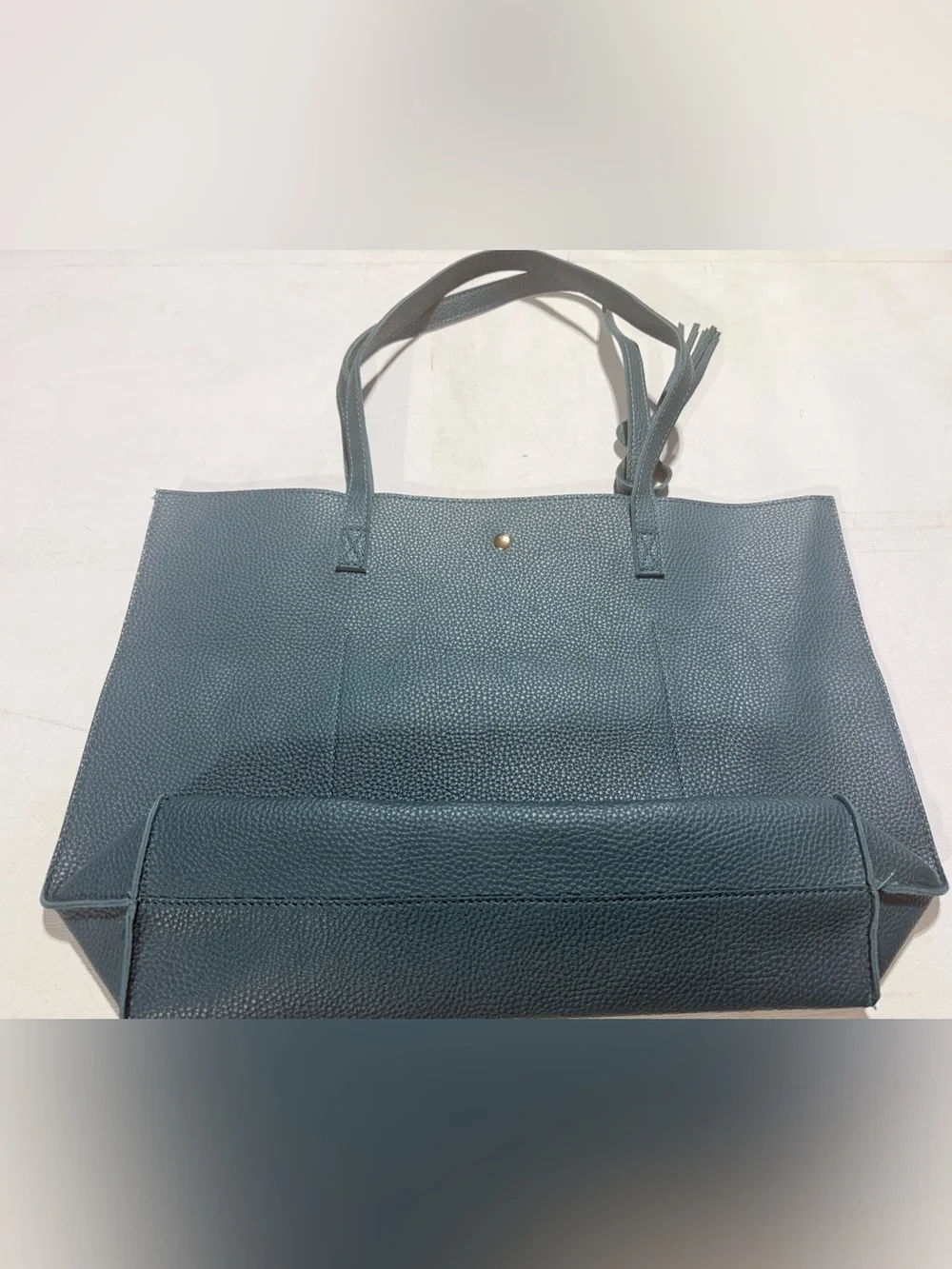 Pebbled Teal Tote Bag with Tassel Accent